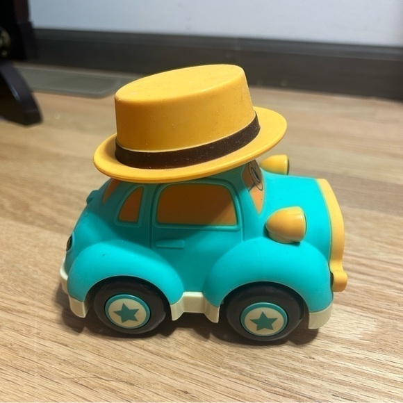 Nukied Bump and Go Battery Operated Talking Music Car Kids Toy - Picture 2 of 5